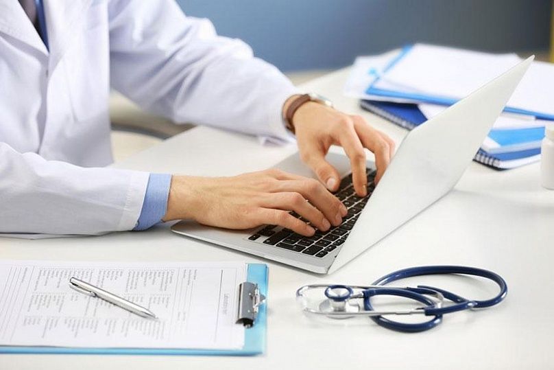 Какой орган осуществляет лицензирование медицинской деятельности?